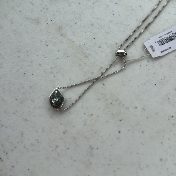 Kendra Scott Theo bracelet genuine drusy in multi colored hue. Adjustable. NWT. - Picture 5 of 5